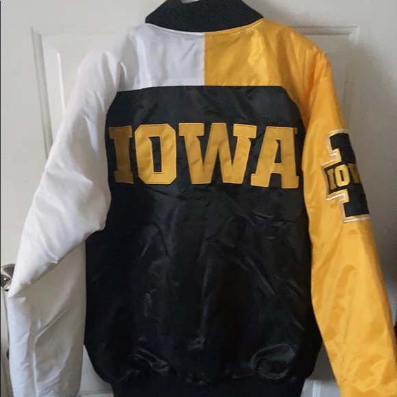 Iowa Hawkeye starter coat brand new with tags - Picture 2 of 4